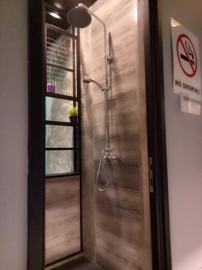 Tube Hotel Klebang Melaka Экстерьер фото