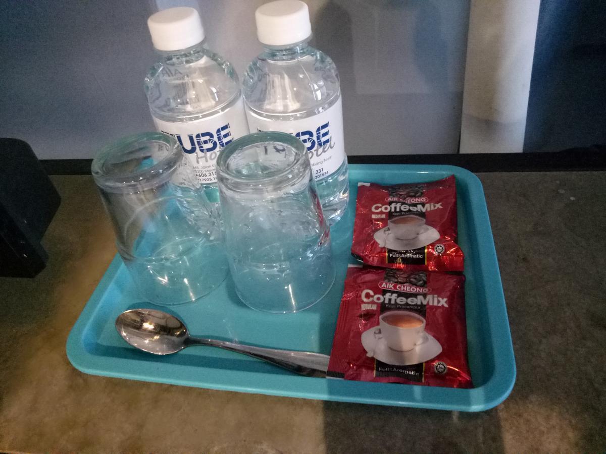 Tube Hotel Klebang Melaka Экстерьер фото