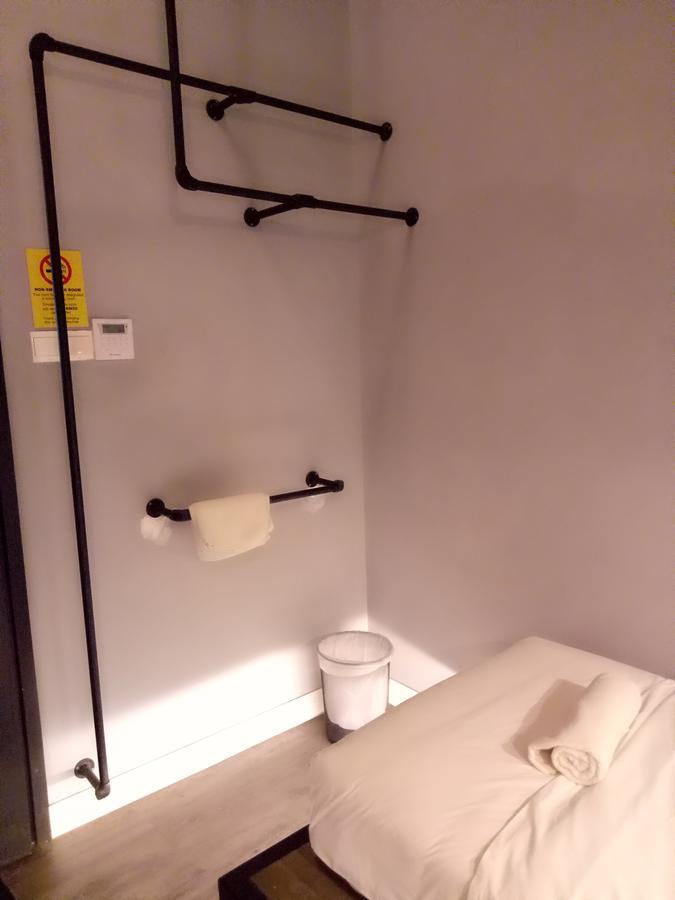 Tube Hotel Klebang Melaka Экстерьер фото